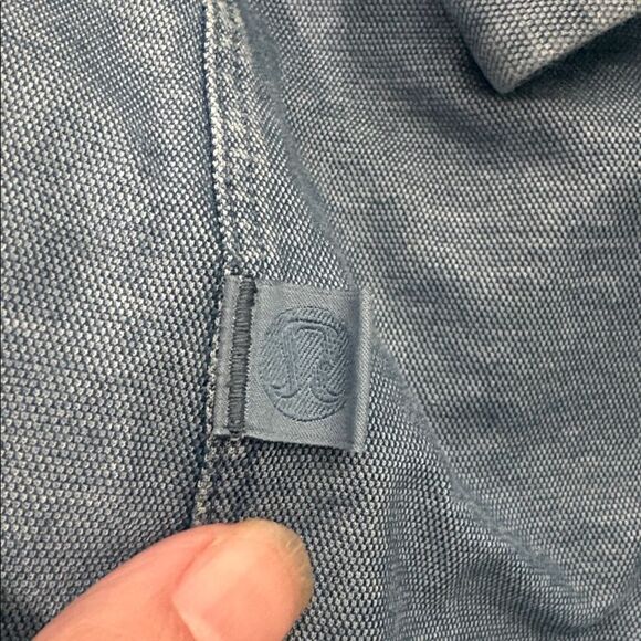 Lululemon Commission Long-Sleeve Shirt Enzyme Dye Mineral Blue Men’s M - Picture 10 of 10